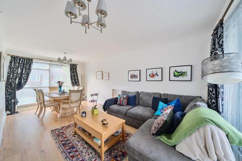 22 White House Drive, Stanmore, HA7 4NQ