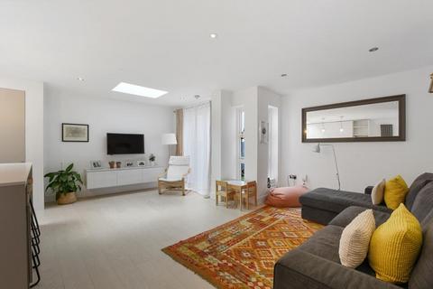 undefined, Carlton Mews, West End Lane, London NW6