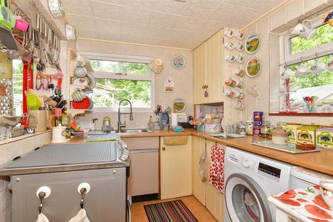 2 bedroom detached bungalow for sale, Gravesend Road, Wrotham TN15