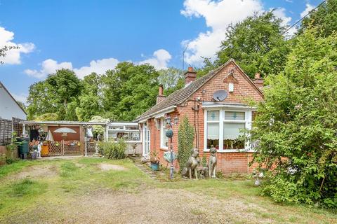 2 bedroom detached bungalow for sale, Gravesend Road, Wrotham TN15