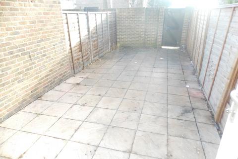 122 Bruce Road, London, E3 3EU