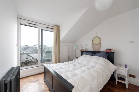 3 bedroom apartment for sale, Belsize Park Gardens, London, NW3