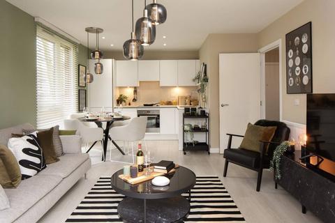 2 bedroom flat for sale, Hayes Village, Hayes UB3