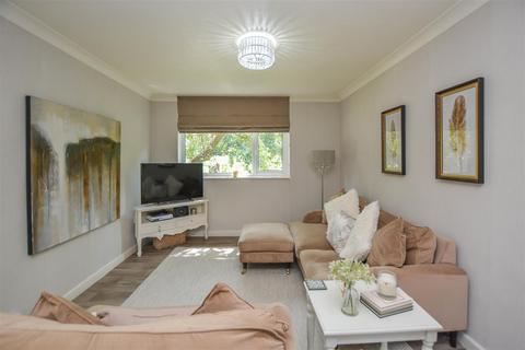 2 bedroom apartment for sale, Eagle Way, Great Warley, Brentwood