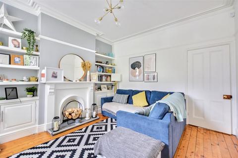 4 bedroom semi-detached house for sale, Middleton Street, Beeston