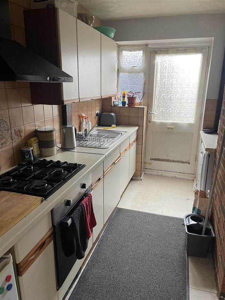 Kitchen.JPEG