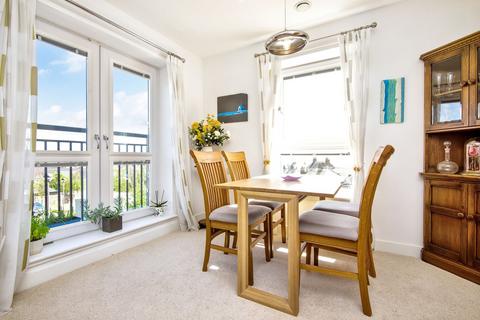 2 bedroom retirement property for sale, Craws Nest Court, Anstruther, KY10