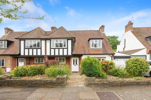 undefined, Valley Avenue, London N12
