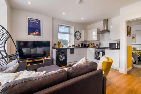 undefined, 106 Bath Road, Stroud, Gloucestershire, GL5
