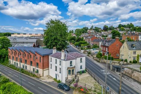 undefined, 106 Bath Road, Stroud, Gloucestershire, GL5