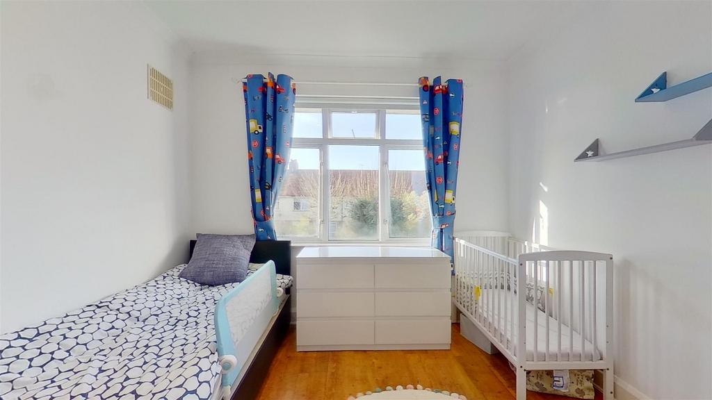 Godley-Road-Earlsfield-SW18-12172020 222526.jpg