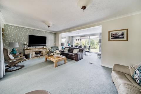 2 Culross Close, Cheltenham, GL50 4NF