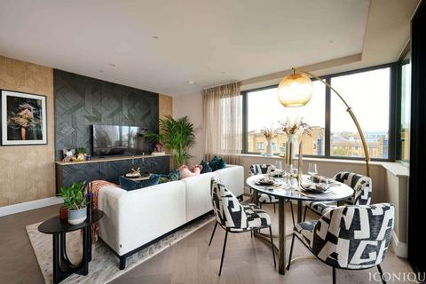 2 bedroom apartment for sale, Chalk Farm Road, London, NW1 8