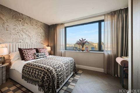 2 bedroom apartment for sale, Chalk Farm Road, London, NW1 8