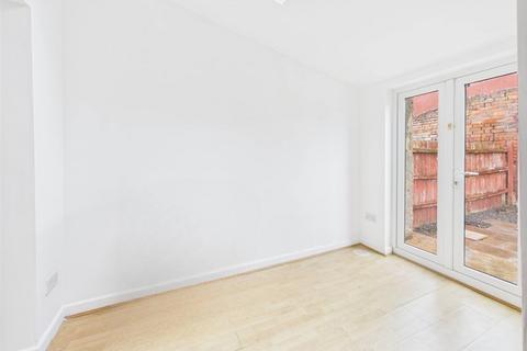 3 Clement Street, Gloucester, GL1 4JW