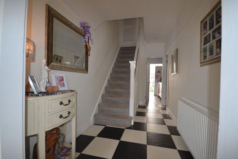 5 bedroom semi-detached house for sale, Vernon Drive, Stanmore, HA7
