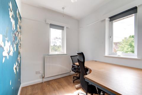 1 Meadow Brook Road, Birmingham, B31 1NE