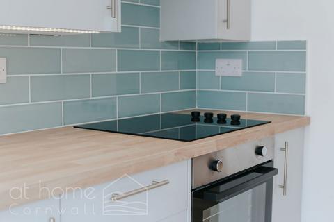 24 Fuller Road, Perranporth, TR6 0EE