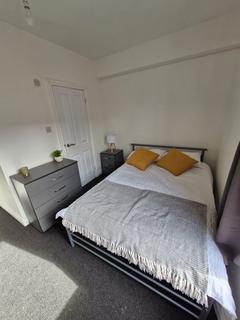 undefined, College Street, Grantham NG31