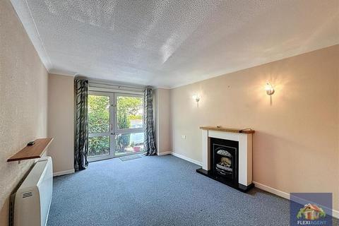 1 bedroom apartment for sale, Homesands House, Southport PR9