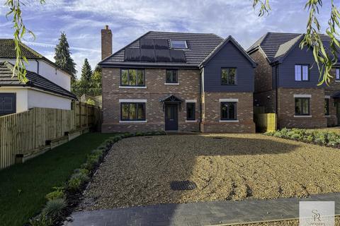 undefined, Dell Road, Berkhamsted HP4