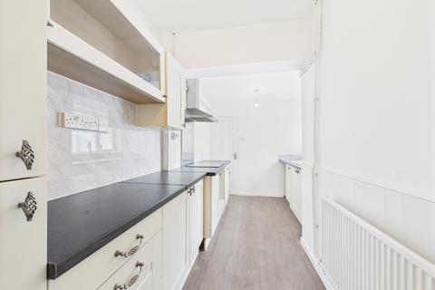 3 bedroom terraced house to rent, 14 Dock Road, Sharpness, Berkeley