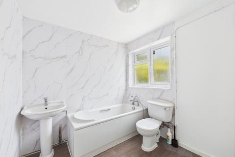 3 bedroom terraced house to rent, 14 Dock Road, Sharpness, Berkeley