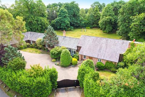 Kings Drive, Burhill Park, KT12