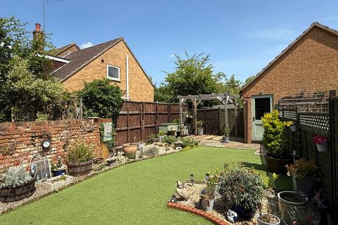 3 bedroom semi-detached house for sale, Camp Hill, Bugbrooke, Northampton, NN7 3PH