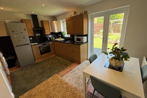 3 bedroom semi-detached house for sale, Camp Hill, Bugbrooke, Northampton, NN7 3PH