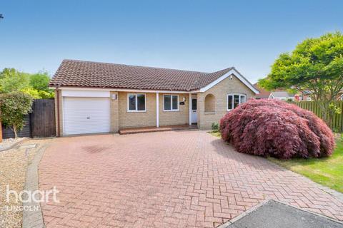 3 bedroom detached bungalow for sale, Windsor Close, Sudbrooke