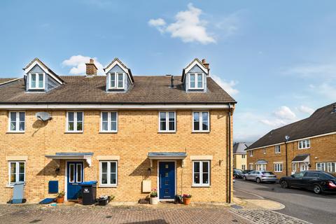 3 bedroom end of terrace house for sale, The Oaks, Oxfordshire OX18