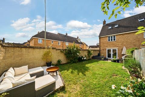 3 bedroom end of terrace house for sale, The Oaks, Oxfordshire OX18