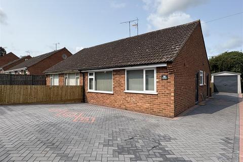 2 bedroom semi-detached bungalow for sale, The Meadows, Leominster