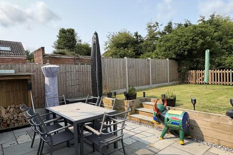 2 bedroom semi-detached bungalow for sale, The Meadows, Leominster