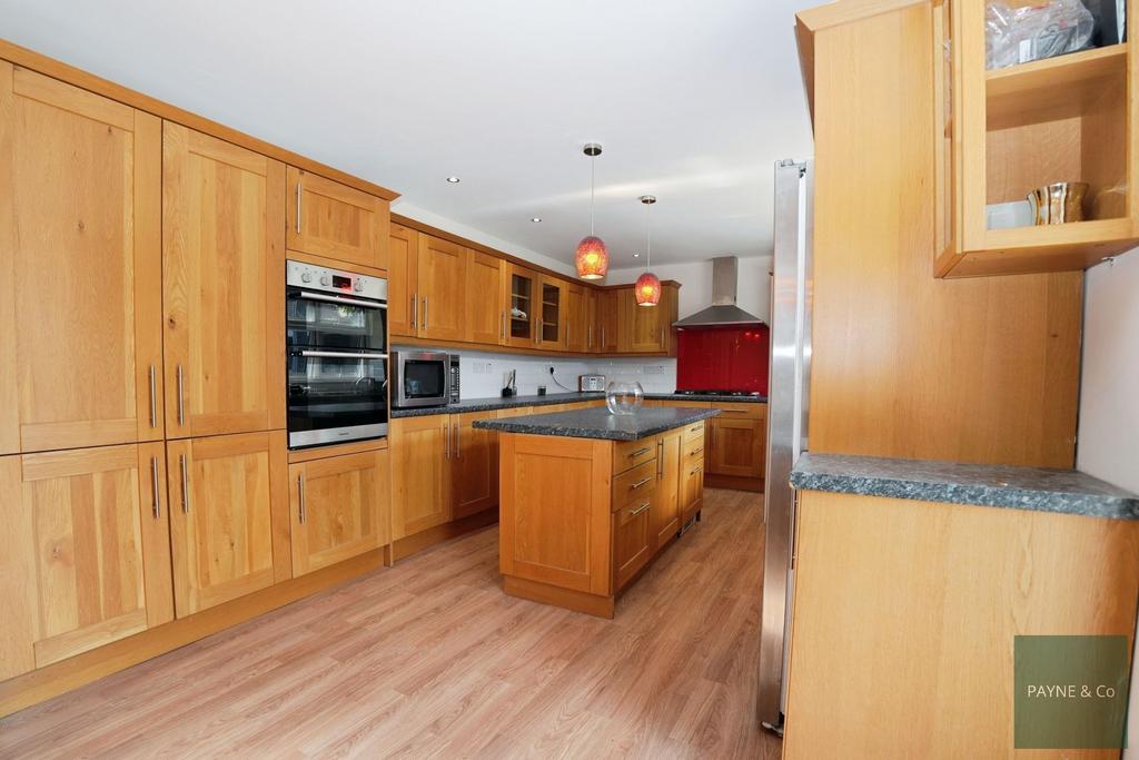 Kitchen Diner