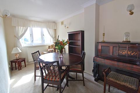 undefined, Abbots Grange, Pershore, Worcestershire