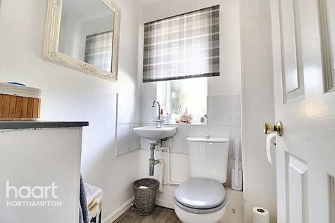 4 bedroom detached house for sale, Strawberry Hill, Northampton