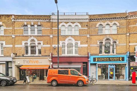 2 bedroom flat for sale, Fulham Road, SW6