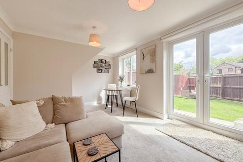 18 Beechfield, Coulby Newham, Middlesbrough, TS8 0TY