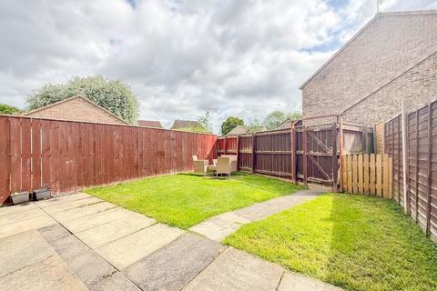 18 Beechfield, Coulby Newham, Middlesbrough, TS8 0TY