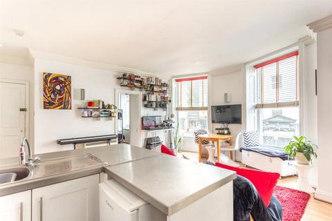 1 bedroom apartment for sale, Madeira Place, Brighton BN2