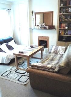 2 bedroom flat to rent, G, UB6