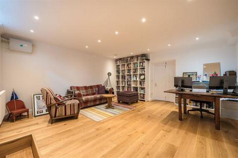 undefined, New Park Road, London SW2