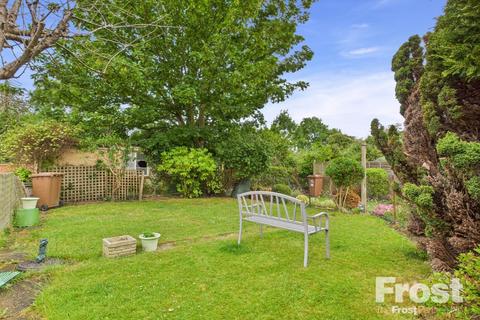 2 bedroom maisonette for sale, Park Road, Stanwell Village, Middlesex, TW19