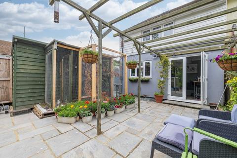 3 bedroom end of terrace house for sale, Clynton Way, Ashford, Kent, TN23