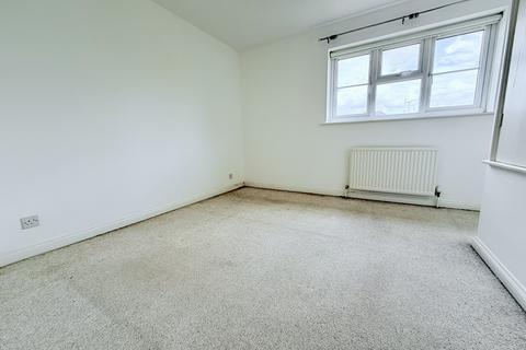 1 bedroom terraced house to rent, Arundel Way, Billericay