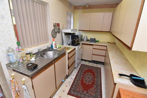 2 bedroom townhouse for sale, Wyndhurst Road, Stechford, Birmingham