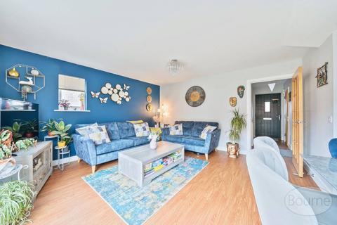1 Browne Close, Woking, GU22 8LJ