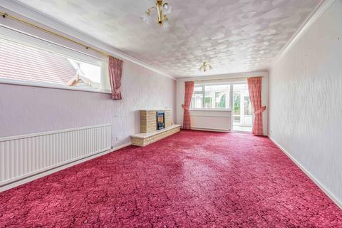 2 bedroom bungalow for sale, West Hayling
